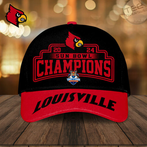 Louisville Cardinals Football cap OVERSIZEDTEE 68 01